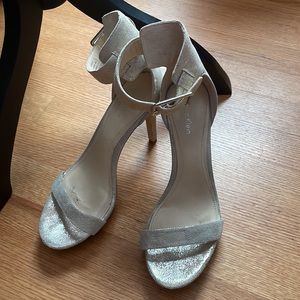 Calvin Klein Platform Silver Vivian Sandals - 8M